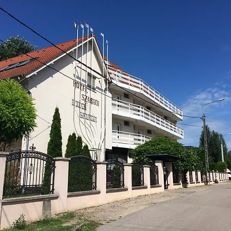 Hotel Szabadi 3*