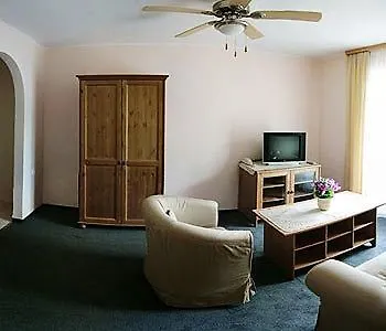 Hotel Szabadi 3*