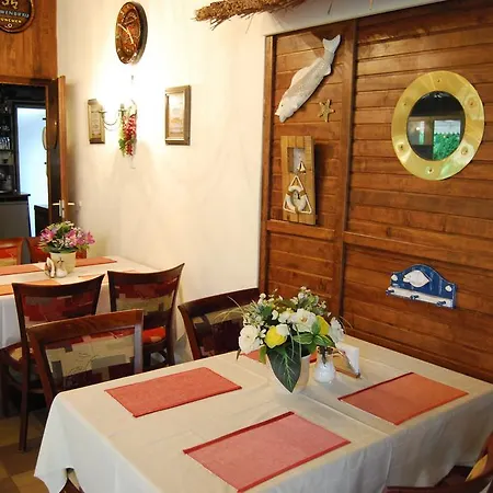 Hotel Szabadi